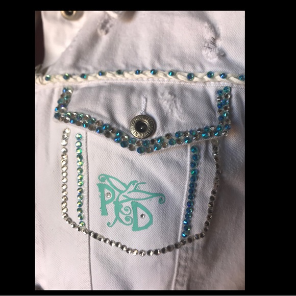 Giraffe Bling Oversized Distressed White Denim Midi Jacket - Picture 8 of 13